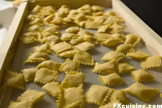 pasta drying tray