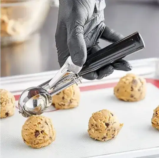 scooper/disher