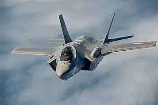 F35