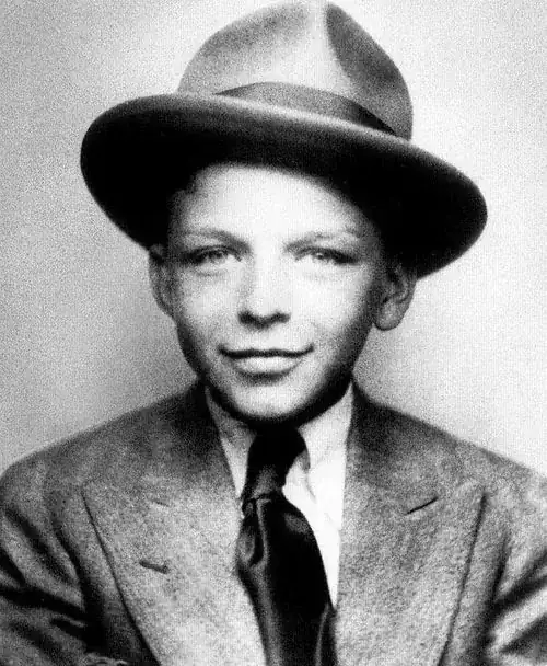 Frank Sinatra at 10 years old
