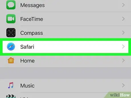 Step 2 Toque em Safari perto do topo da página "Configurações".