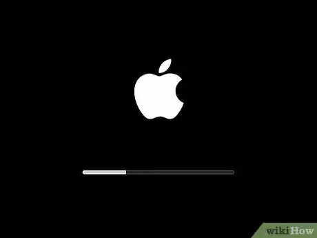 Step 4 Solte as teclas quando o logo da Apple aparecer na tela.