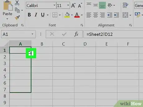 Step 10 Clique e arraste o ícone quadrado no canto inferior direito da célula de destino.