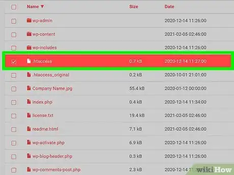 Step 2 Localize a baixe o arquivo ".htaccess".